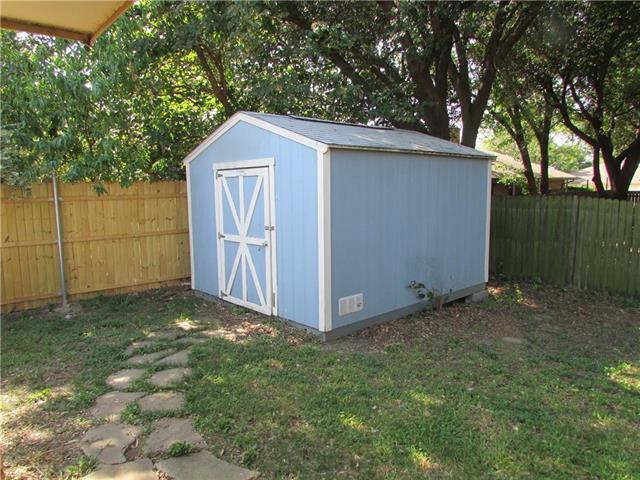 Building Photo - 6820 Stillmeadows Cir N