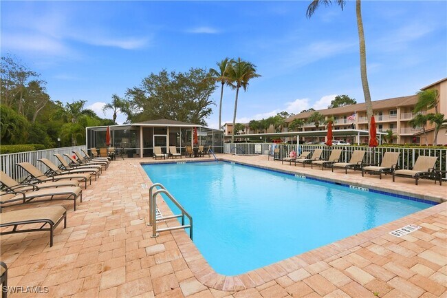 Building Photo - 7300 Glenmoor Ln