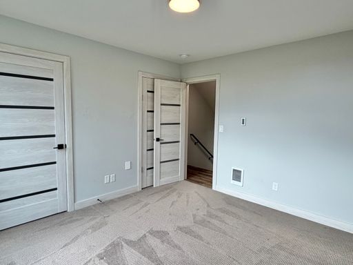 Building Photo - Upscale 3-level Modern Townhome in desired Delridge Neighborhood! Available Now!