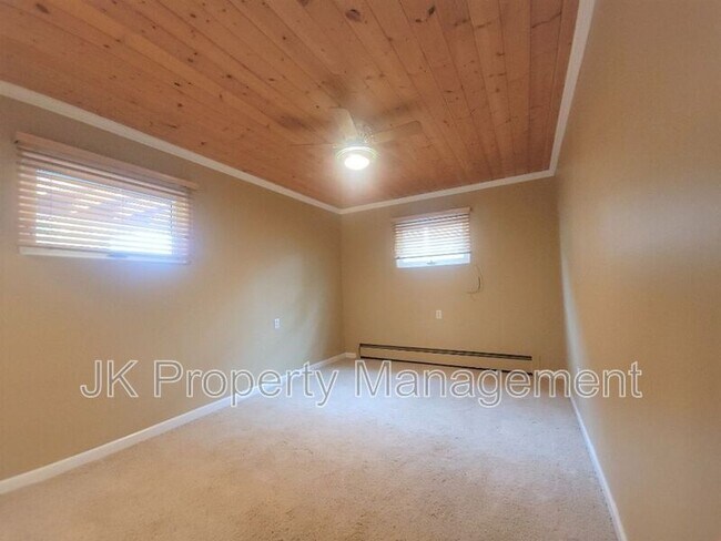 Building Photo - 1305 2nd Ave N