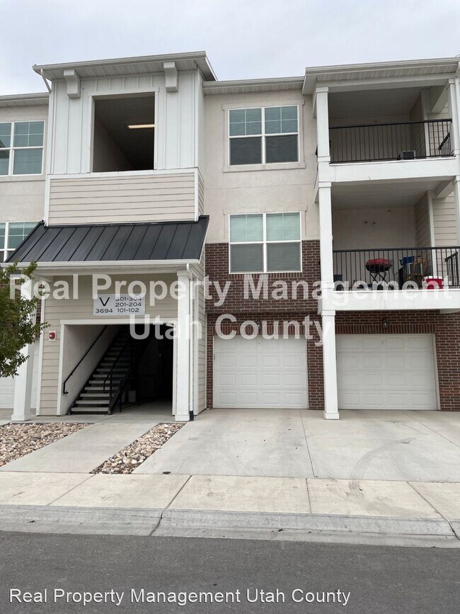 Primary Photo - 3 br, 2 bath House - 3694 W 1800 N #V303