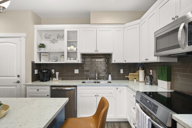 Building Photo - 2994 39th St