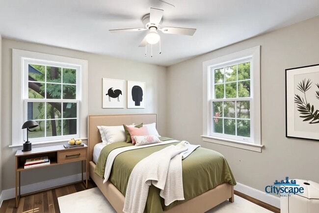 Building Photo - ADORABLE BUNGALOW NEAR MAYMONT AND JAMES R...