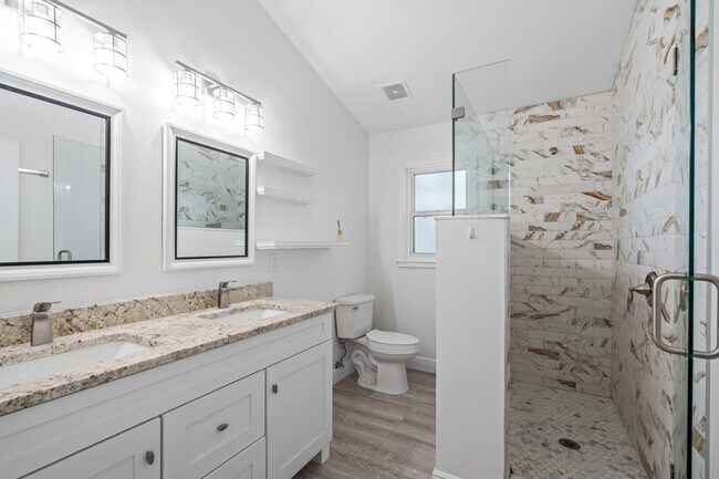 Building Photo - 4857 Hummingbird Trail