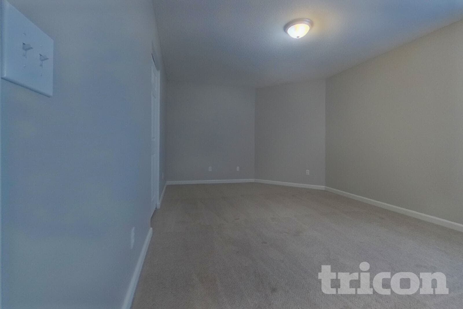 Building Photo - 410 Fox Trot Dr