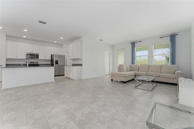 Building Photo - 8967 Chipping Sq Ln