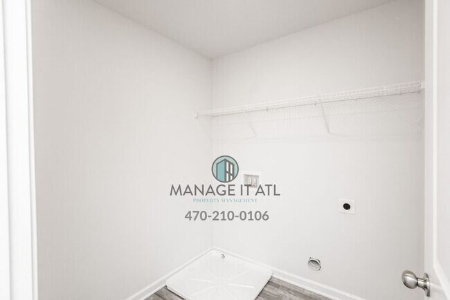 Building Photo - Beautiful 5 Bedroom Home in Jefferson!