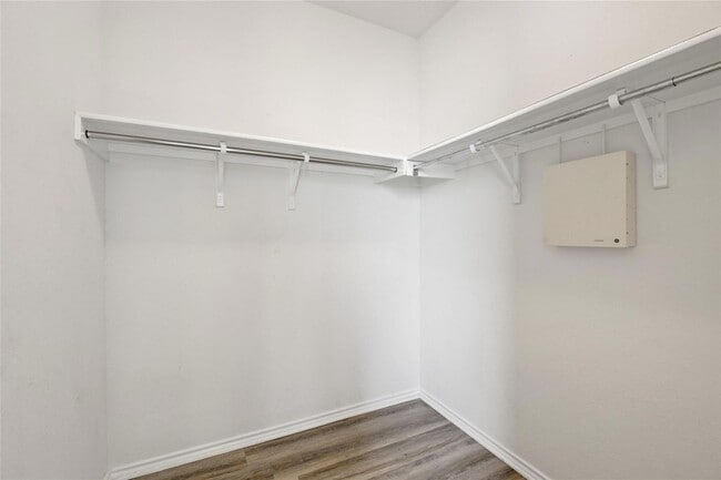 Building Photo - 187 Rummel Dr