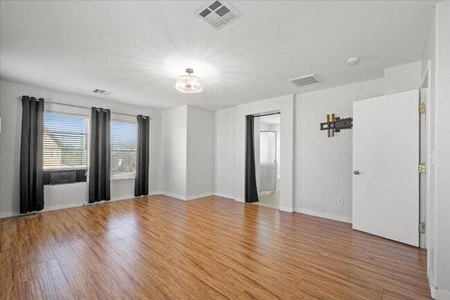 Building Photo - Stylish 4 Bedroom Living Meets Outdoor Fun