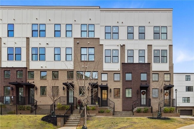 Building Photo - 201 New St