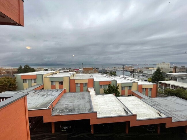 Interior Photo - Illahee South Apartments