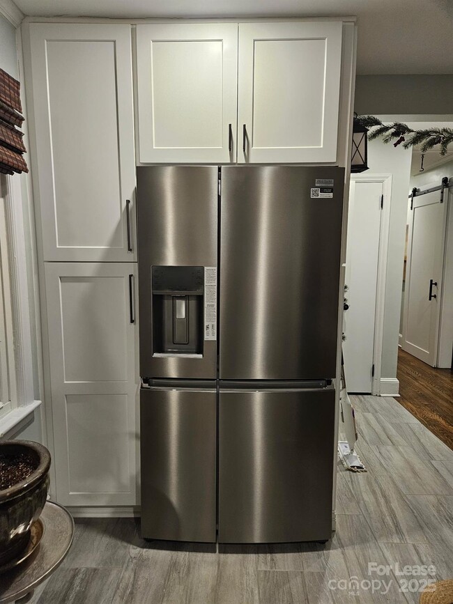 Building Photo - 4820 Gilmore Dr