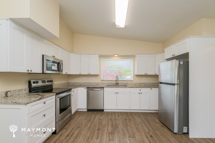 Building Photo - 408 Alma Dr