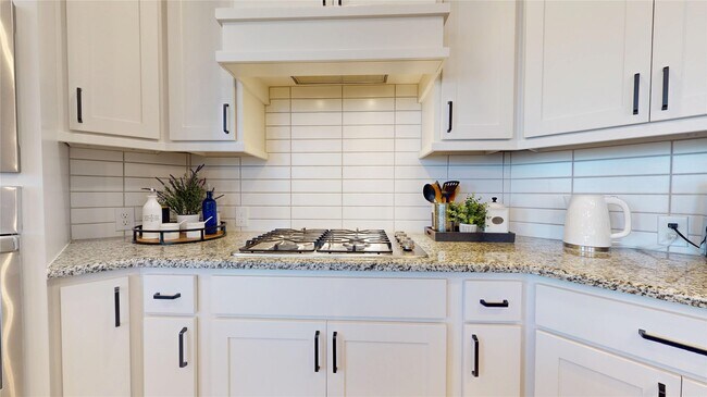 Building Photo - 29614 Mahogany View Ln