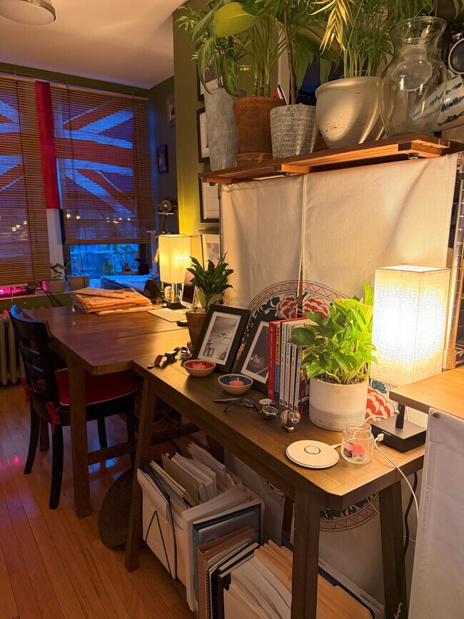 Building Photo - 102 Saint Mark's Place