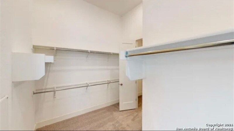 Building Photo - 4102 Canaleta