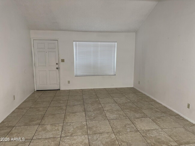 Building Photo - 6316 N 47th Ave