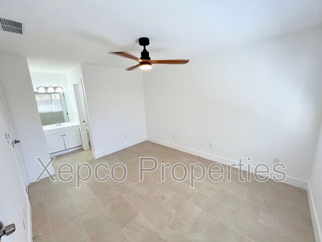 Building Photo - 32355 Cielo Vista Rd