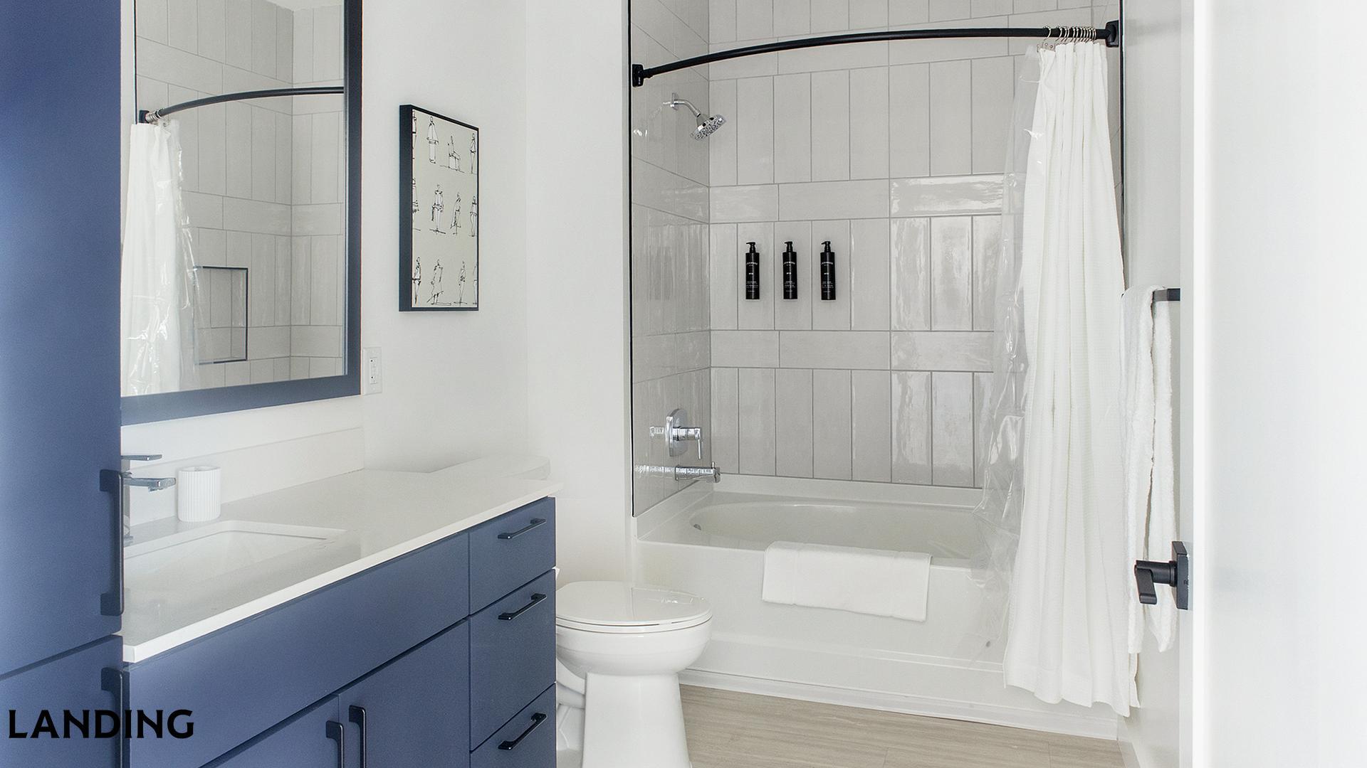 Building Photo - 1007 S Mint St