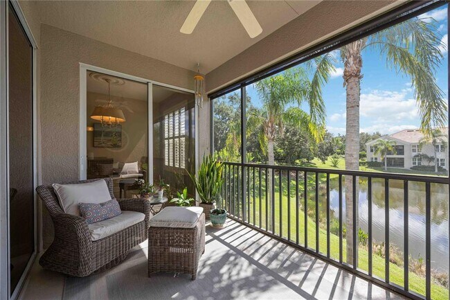Building Photo - 5290 Descanso Ct