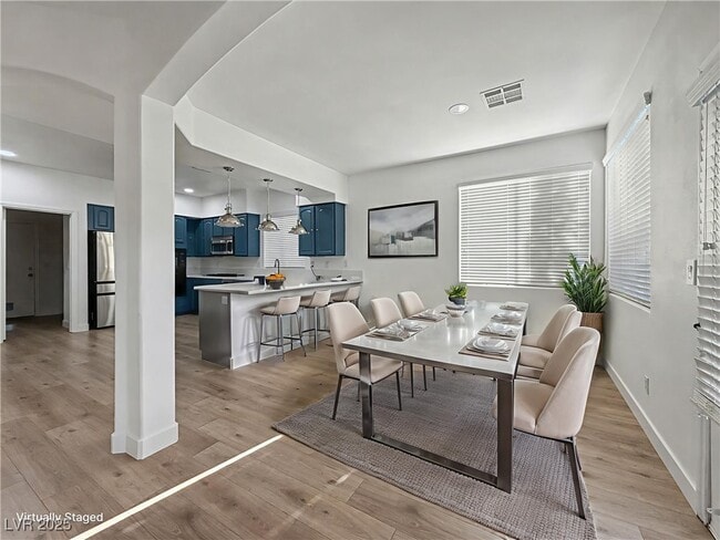 Building Photo - 871 Rainbolt Ln