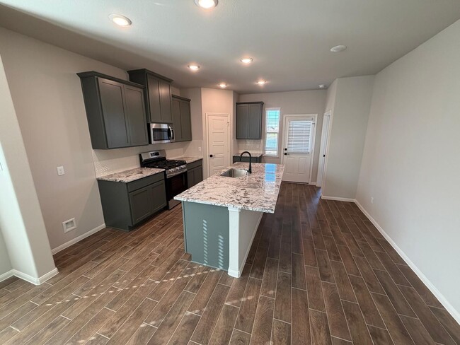 Building Photo - 1468 Sundown Gln Ln