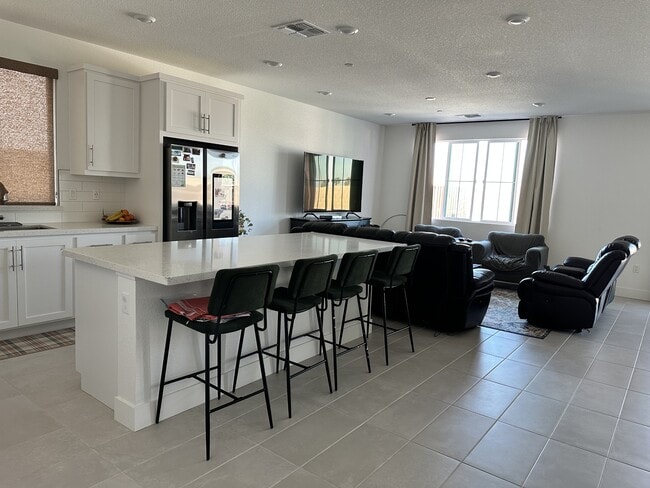 Building Photo - 2109 Blossom Ranch Rd