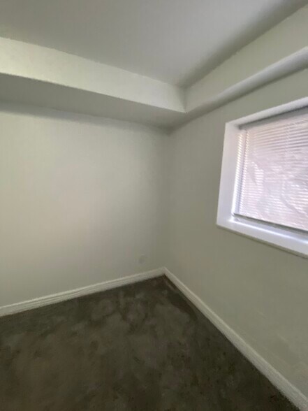 Building Photo - 1032 W 2300 N