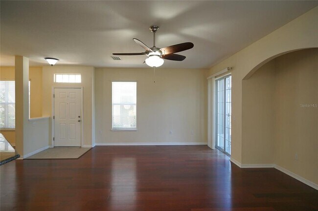 Building Photo - 7001 Interbay Blvd
