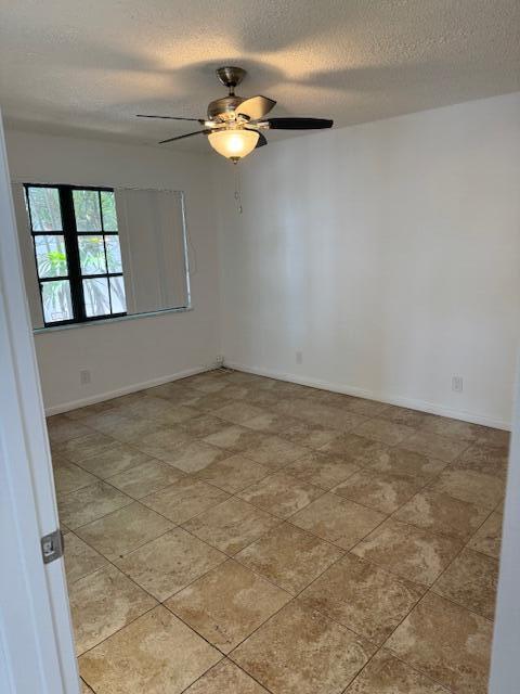 Building Photo - 1827 Middle River Dr