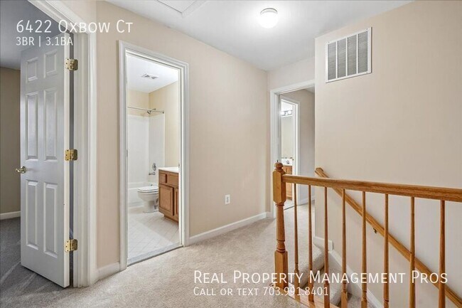Building Photo - 6422 Oxbow Ct
