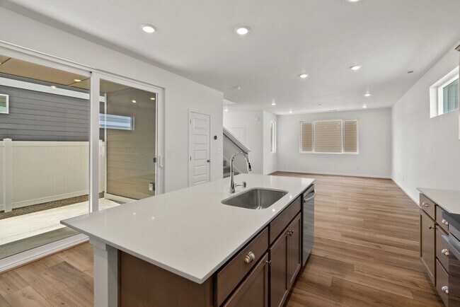Building Photo - 2793 Talon Ln