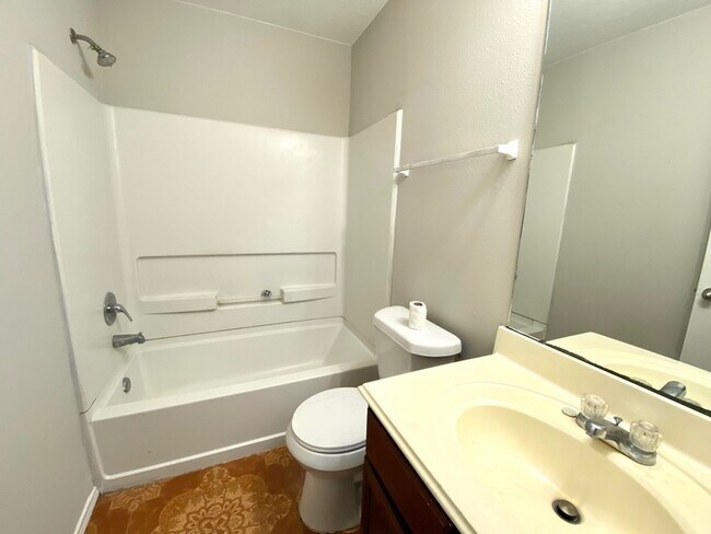 Building Photo - 4211 Buras Pass Ln