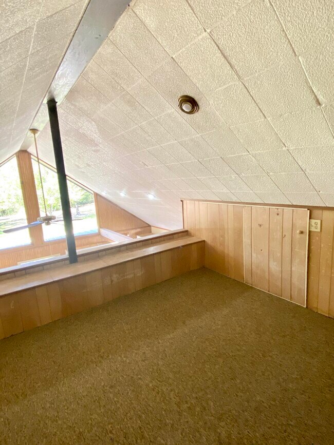 Building Photo - 4069 Christopher Ln