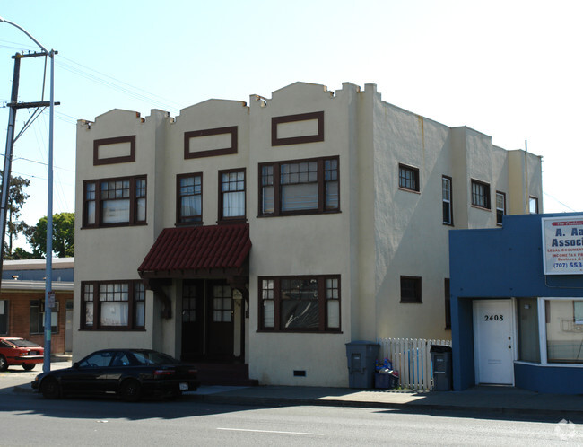 Building Photo - 2414 Sonoma Blvd