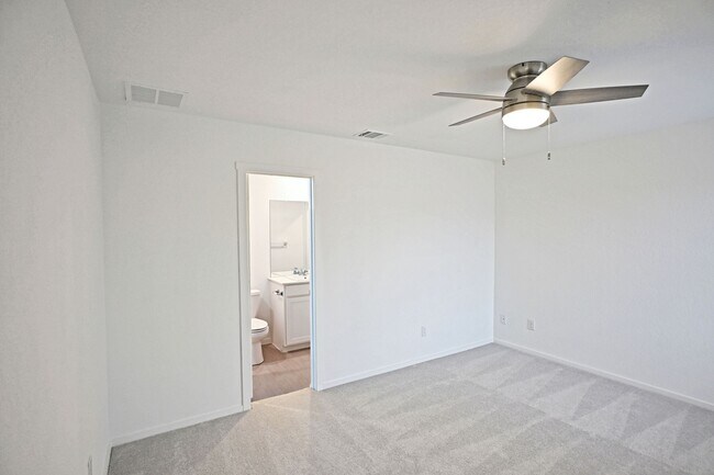 Building Photo - 350 Kayden Ct