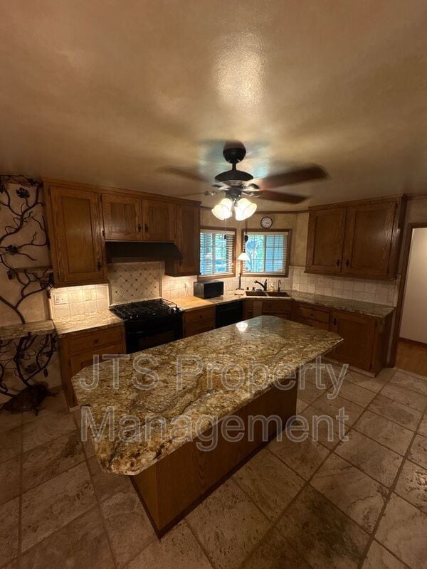 Building Photo - 6116 Mauer Ave