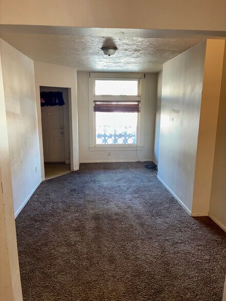 Building Photo - 1124a Dohrman St