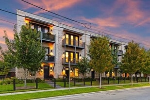 Building Photo - 2817 Shelby Ave