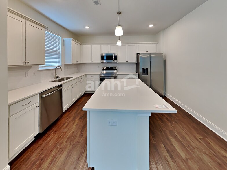 Building Photo - 12516 Dardevle Ct