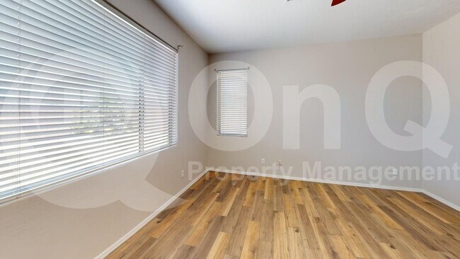 Building Photo - 3690 E Janelle Ct