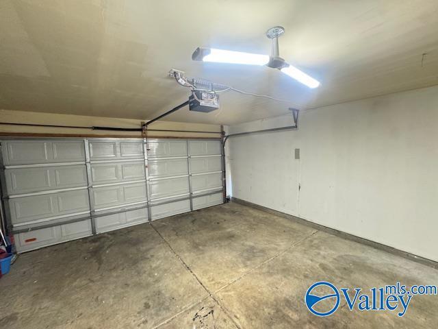 Building Photo - 146 Forestbrook Dr