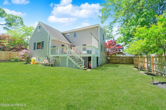 Building Photo - 209 Woodcrest Rd