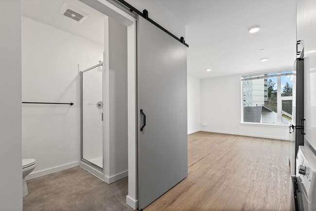 Interior Photo - Canopy