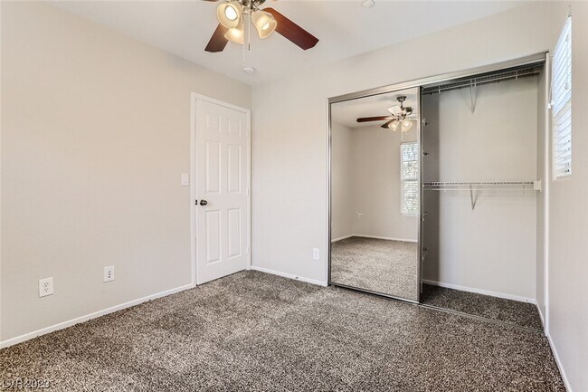 Building Photo - 1144 Desert Mountain Dr