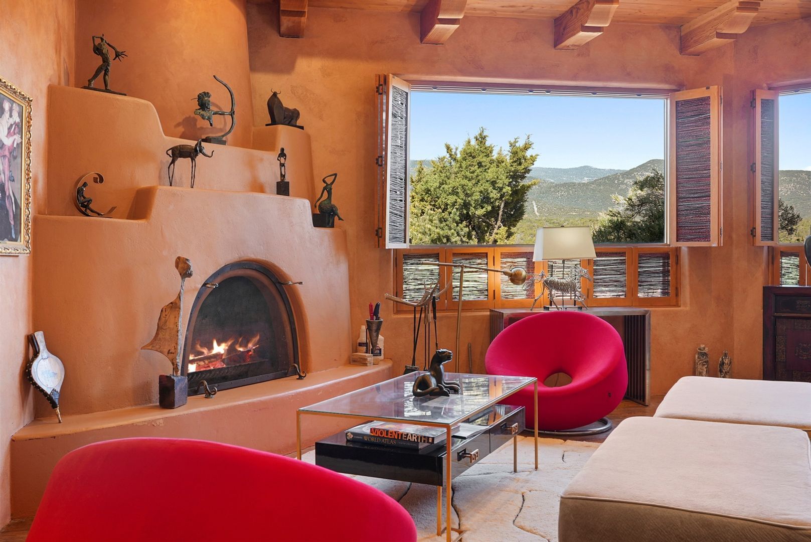 Building Photo - 28 Canon Escondido