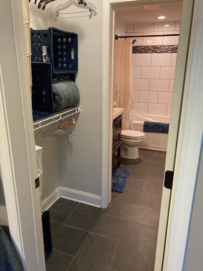 Building Photo - Charming 1-Bedroom Retreat in Simpsonville – Perfect for Cozy Living!