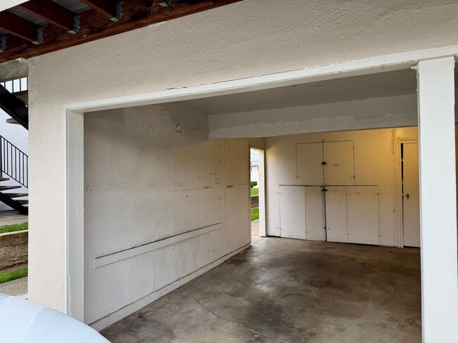 Building Photo - Cozy condo in Auburn