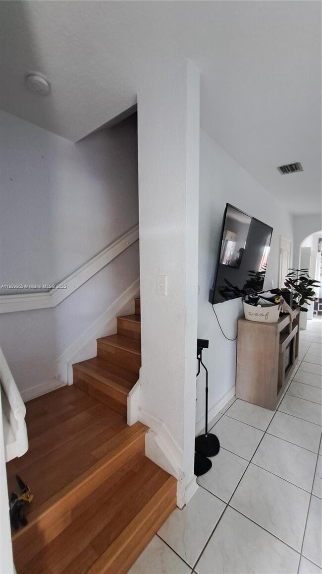 Building Photo - 17084 SW 138th Ct