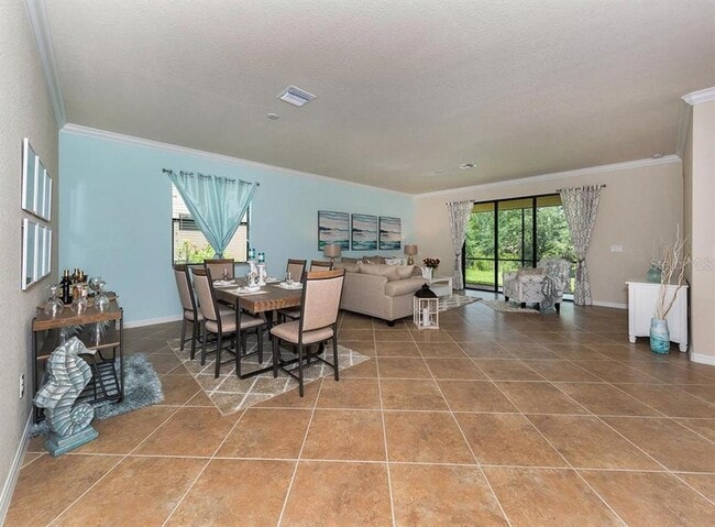 Building Photo - 12400 Cinqueterre Dr